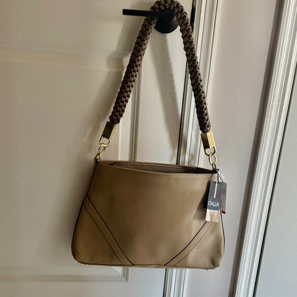 Isadora Leather Shoulder Bag in Marmo Beige with Crossbody Strap - Picture 4 of 4